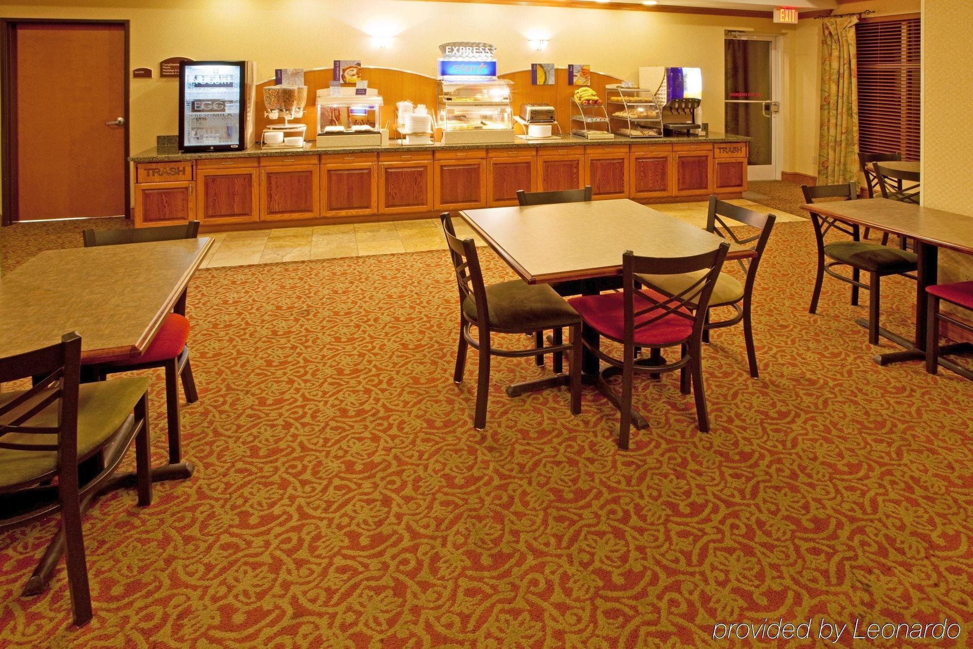 Holiday Inn Express Mineral Wells By Ihg Parkersburg Dış mekan fotoğraf