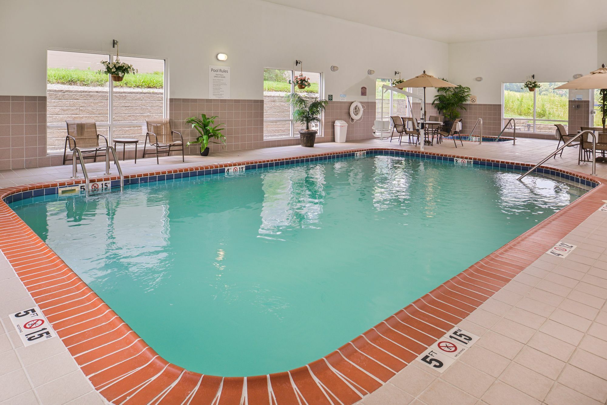 Holiday Inn Express Mineral Wells By Ihg Parkersburg Dış mekan fotoğraf